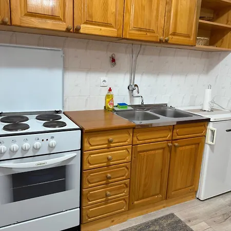 公寓 Kuca Elbrus 亚霍里纳