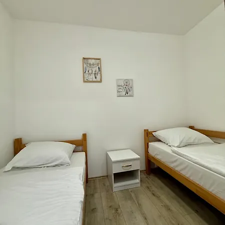 Kuca Elbrus 아파트 자호리나