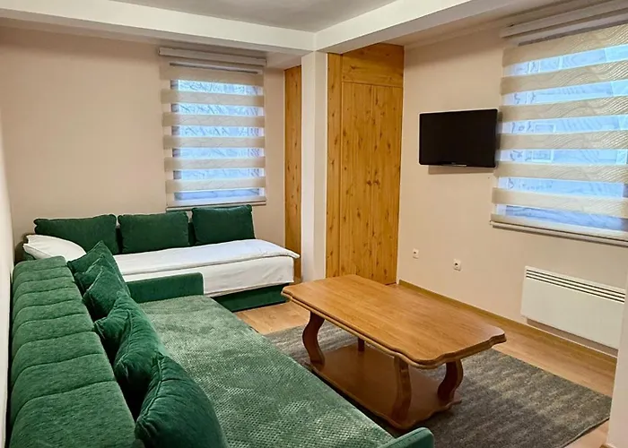 Kuca Elbrus 亚霍里纳