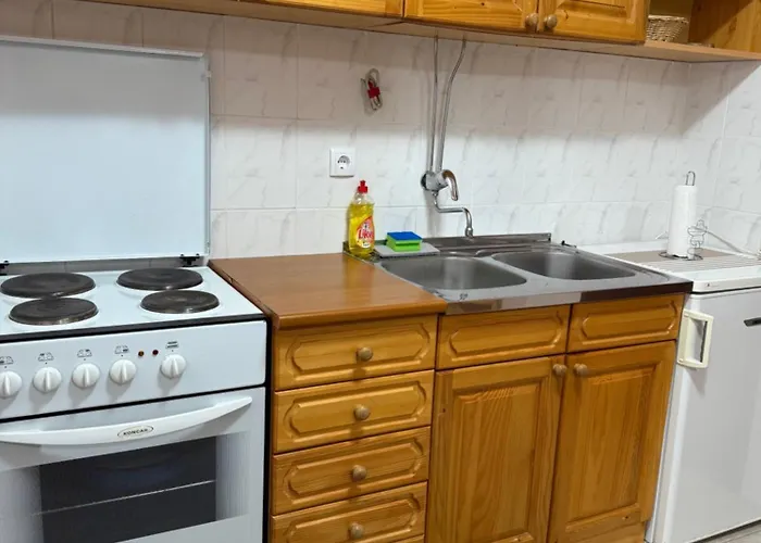 公寓 Kuca Elbrus 亚霍里纳